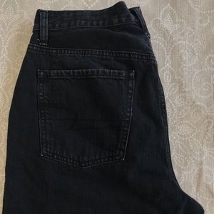 Vintage fit high-rise American Eagle jeans